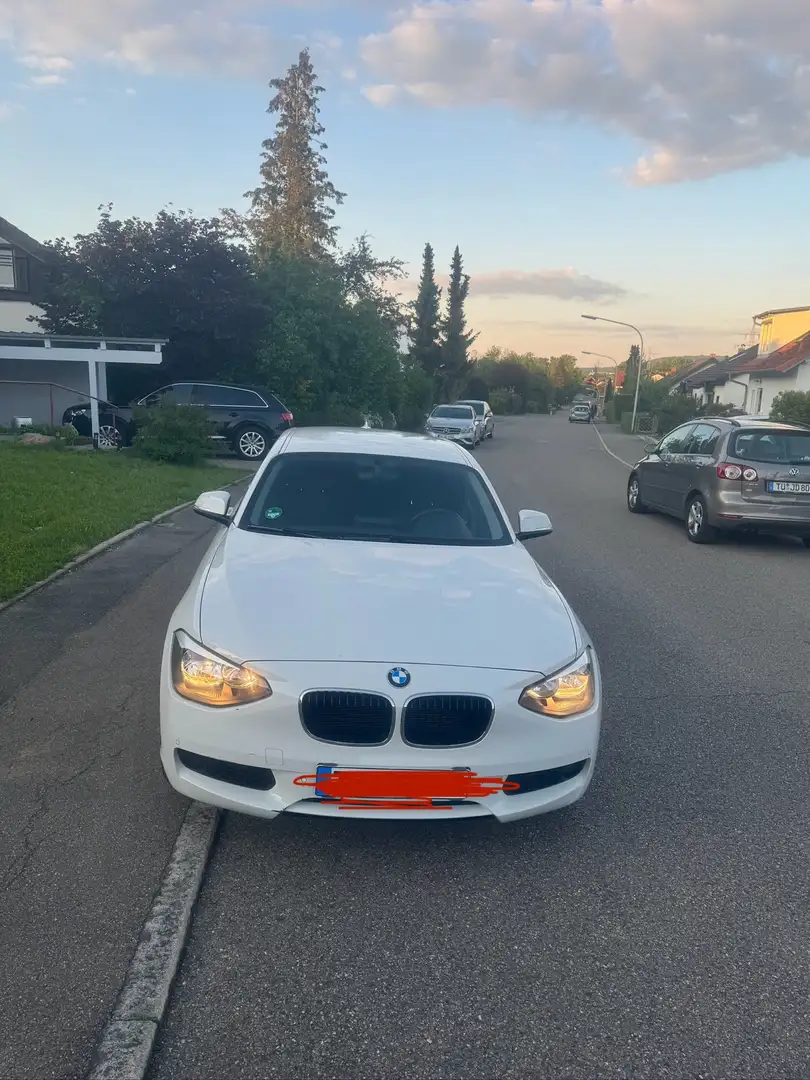 BMW 116 Weiß - 1