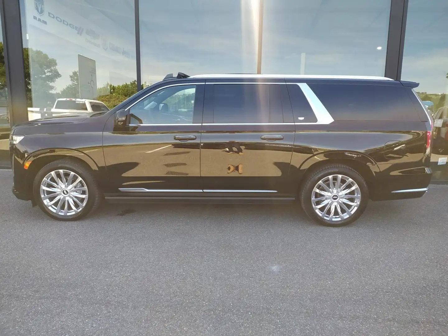 Cadillac Escalade ESV PREMIUM LUXURY Siyah - 2