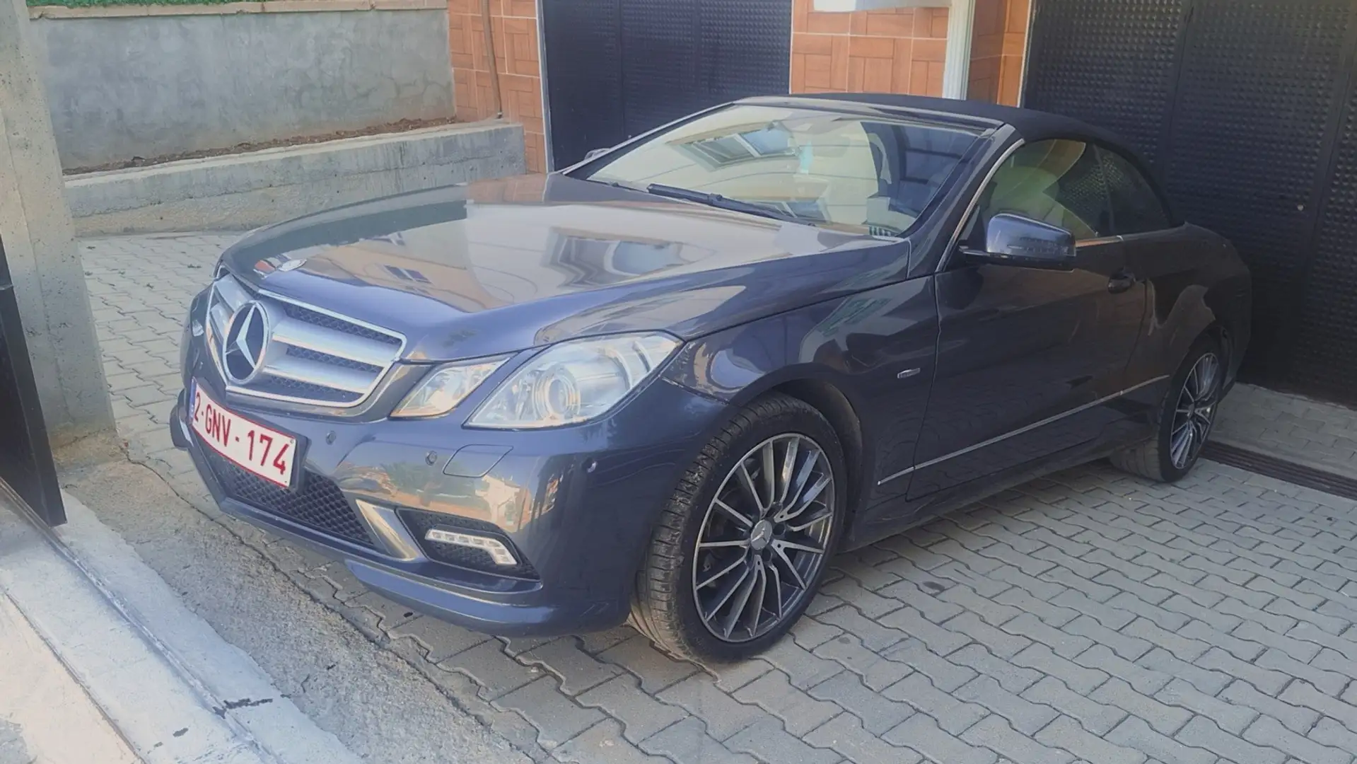 Mercedes-Benz E 350 CABRIOLET CDI BE Avantgarde - 2