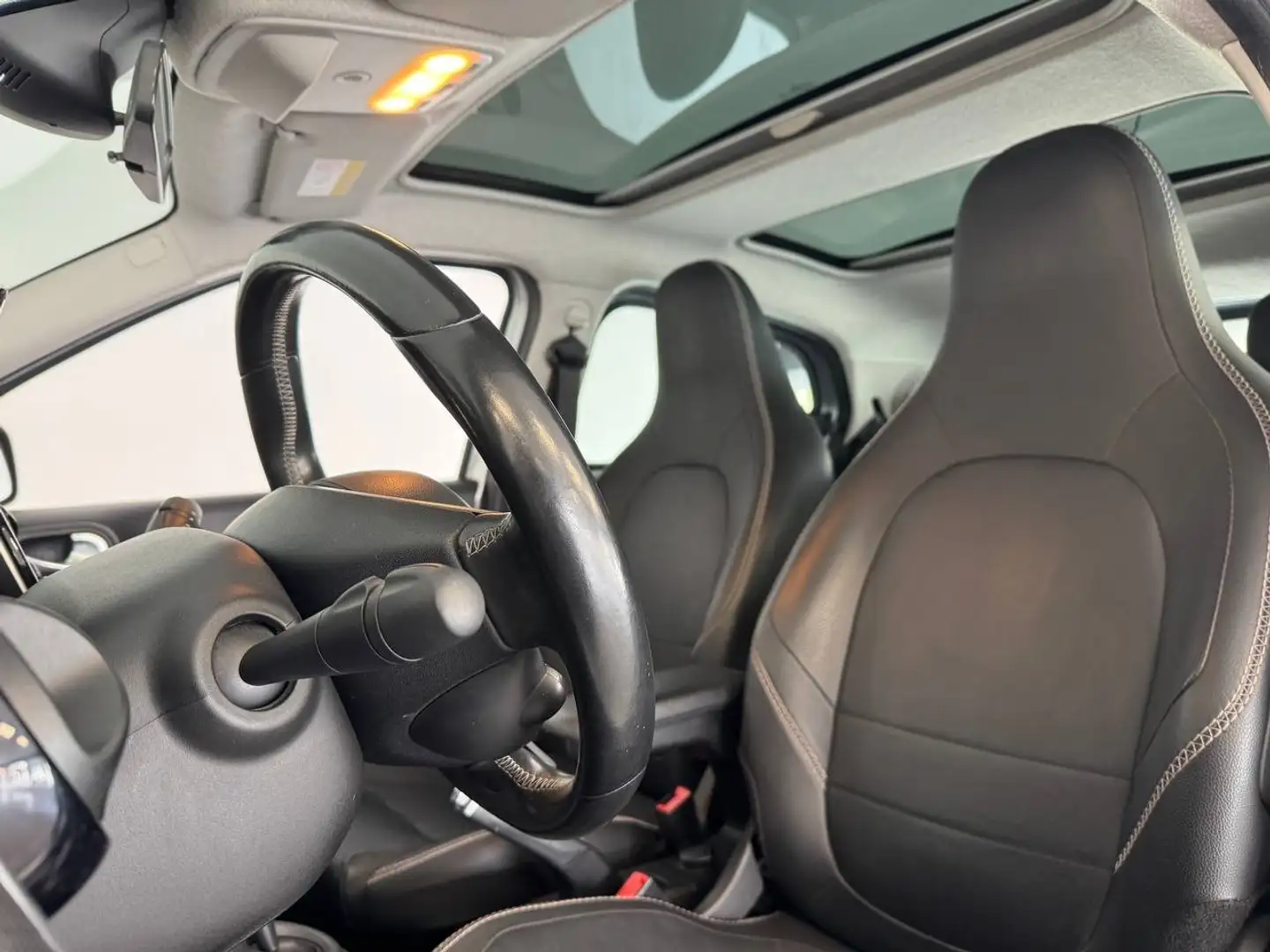 smart forFour EQ BRABUS STYLE | TUA A SOLI € 152 AL MESE Grijs - 2
