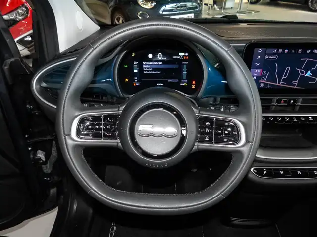 Fiat 500e view 6