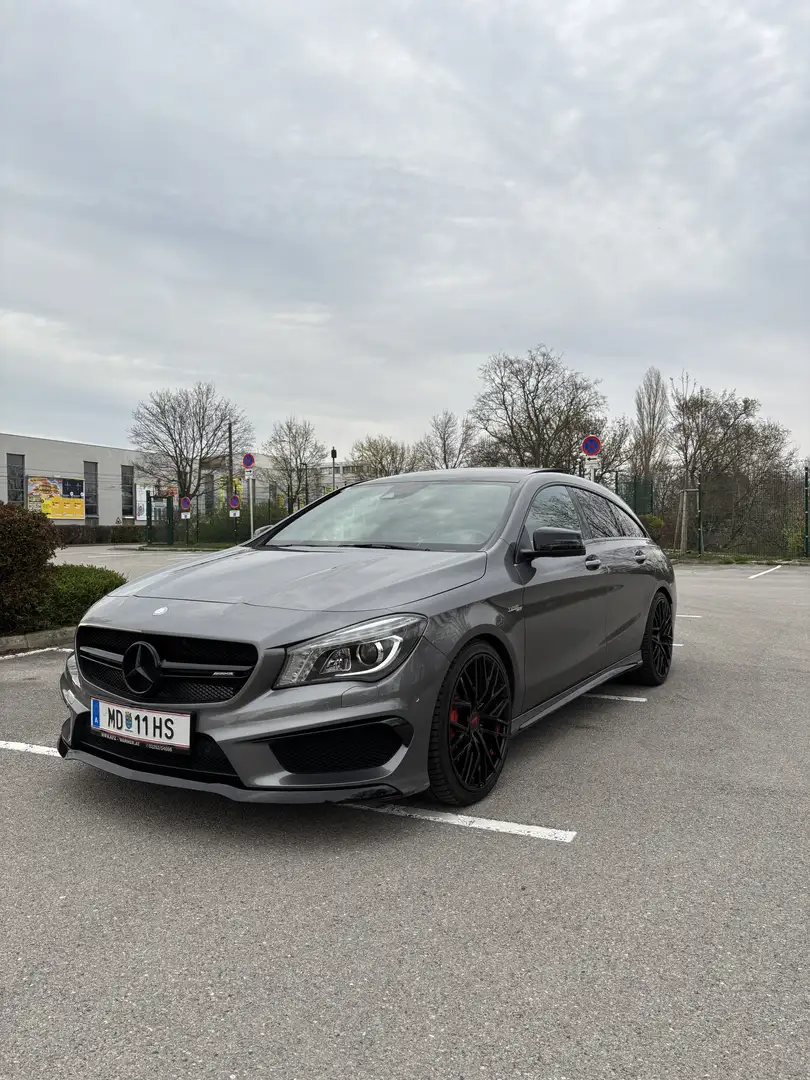 Mercedes-Benz CLA 45 AMG CLA 45 AMG 4Matic (117.952) Grau - 2