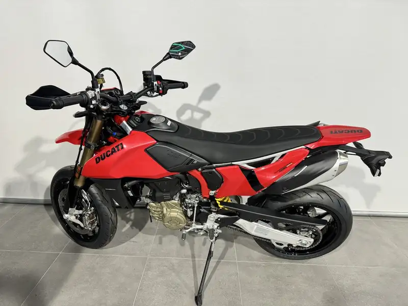 Ducati Hypermotard 698 - foto 8