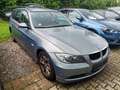 BMW 318 i 2.0 16V Xenon|SHZ|AHK|Temp Argent - thumbnail 4