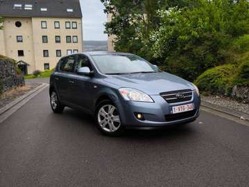 Cee'd 1.6 Turbo CRDi VGT EX
