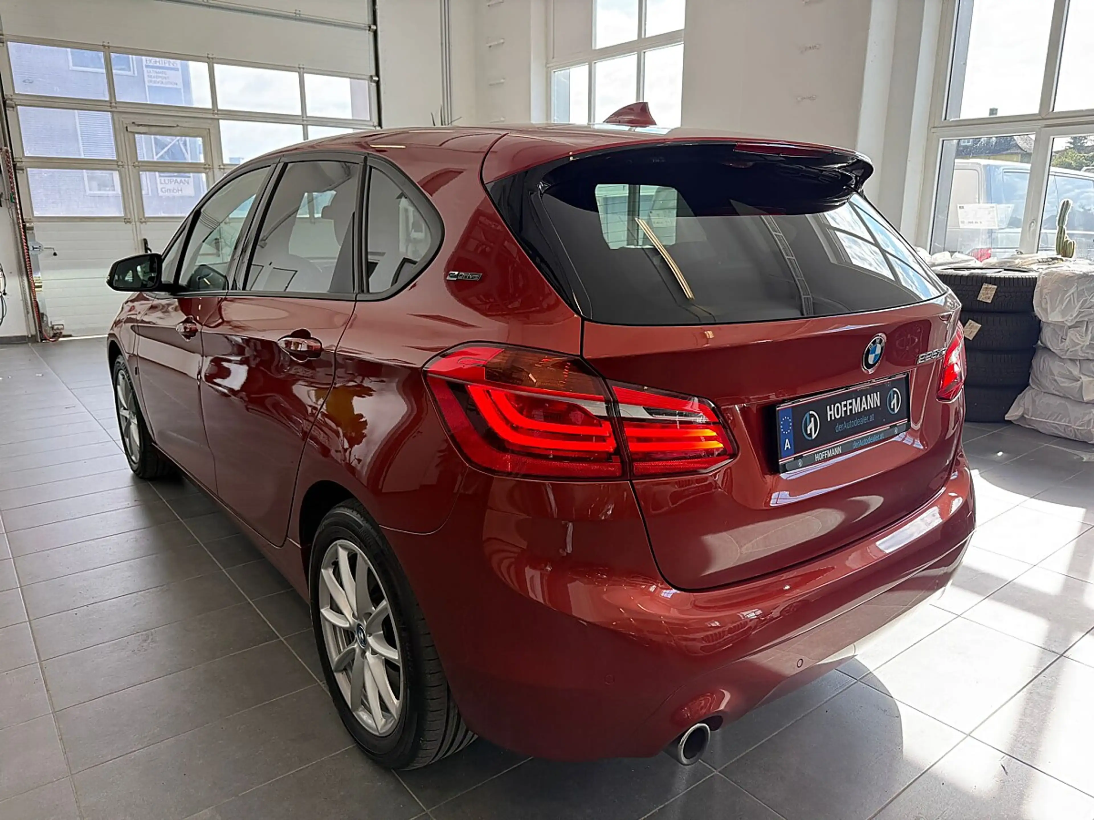 BMW 225 xe PHEV iPerf. Active Tourer, HUD/Sportsitze/Ko... — photo 11