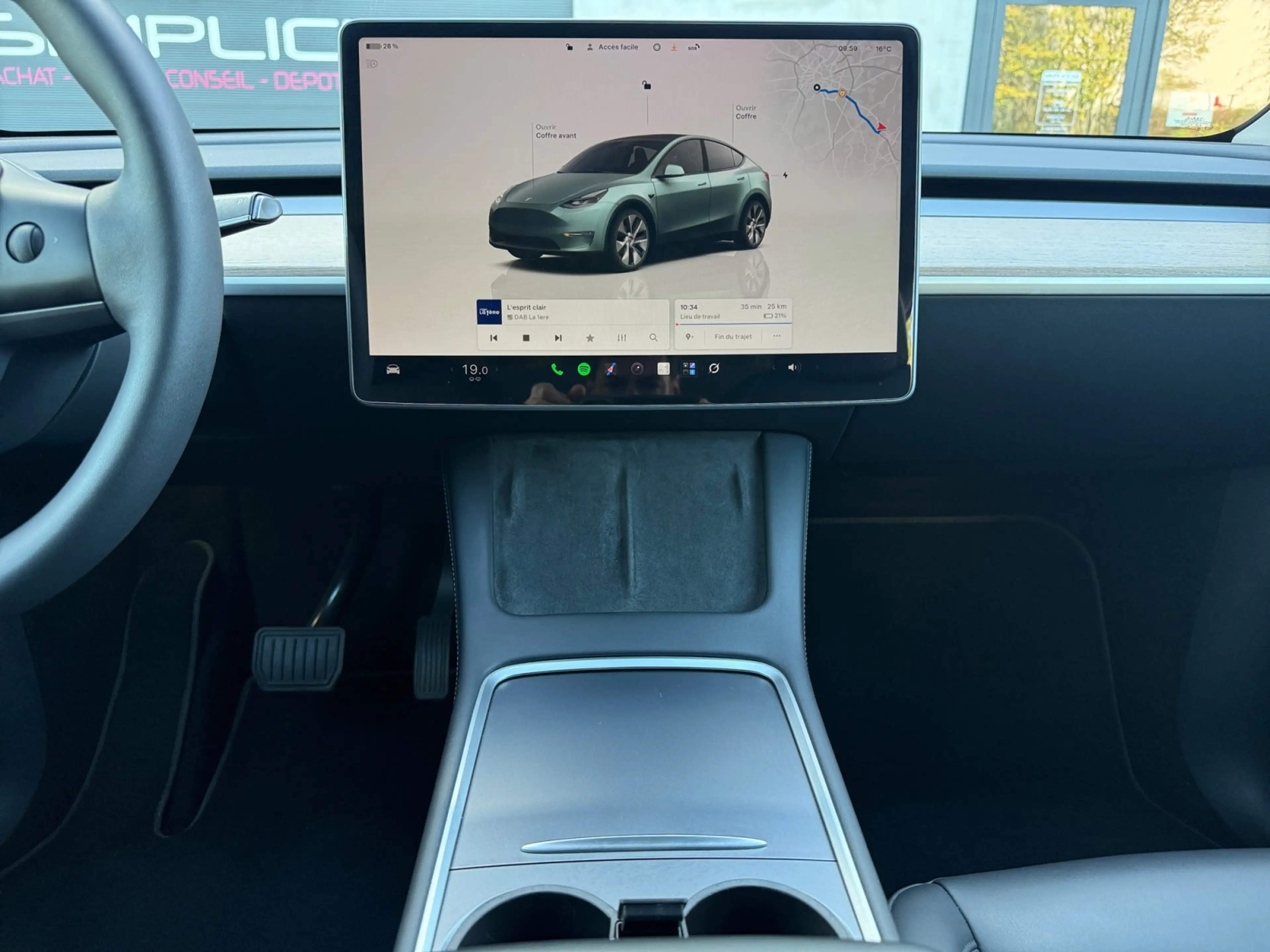Tesla Model Y Model Y Dual Maximale Reichweite Dual AWD — photo 12