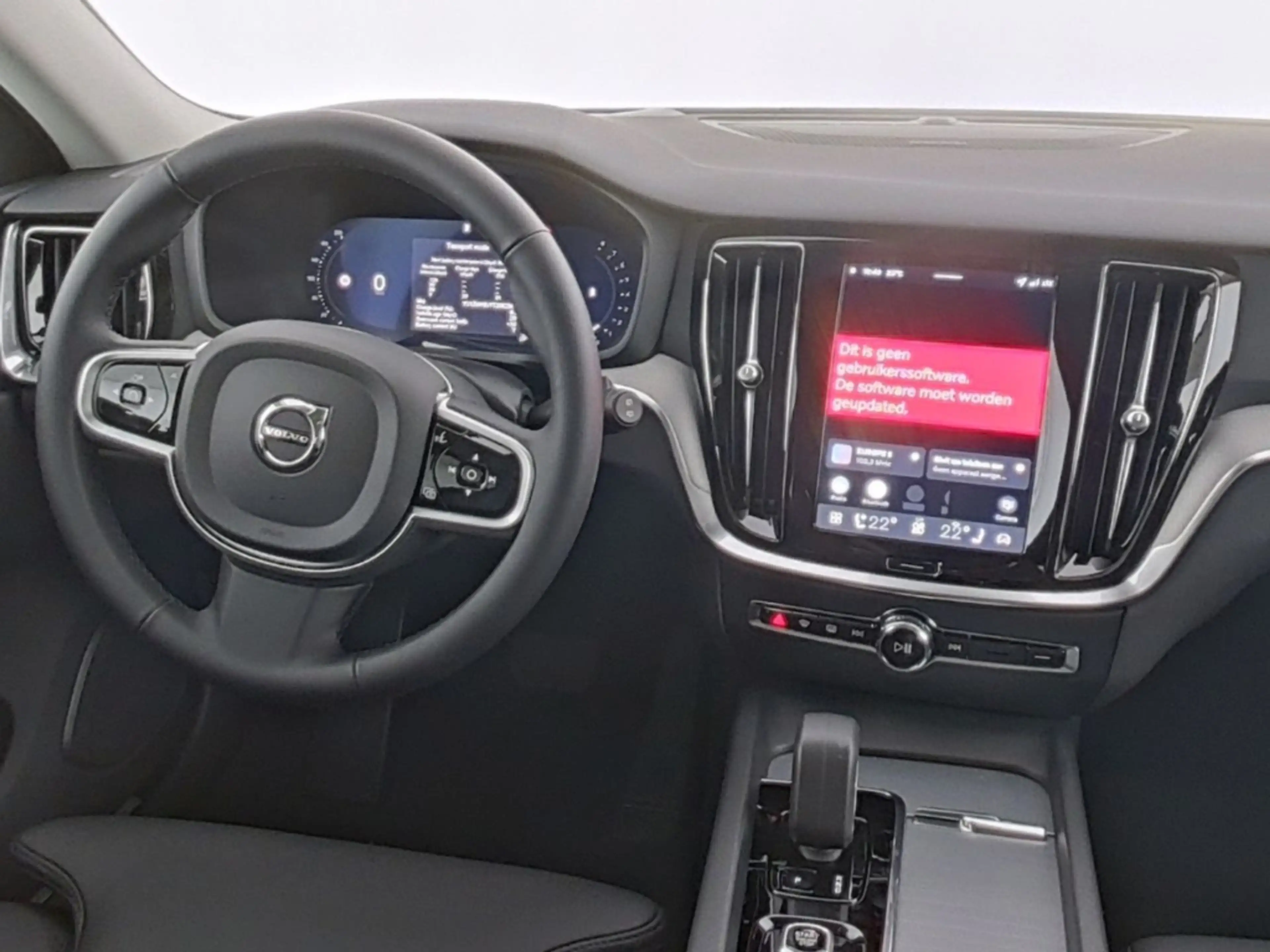 Volvo V60 B4 Plus Dark HUD Digitales Cockpit Memory Sitze So — photo 8