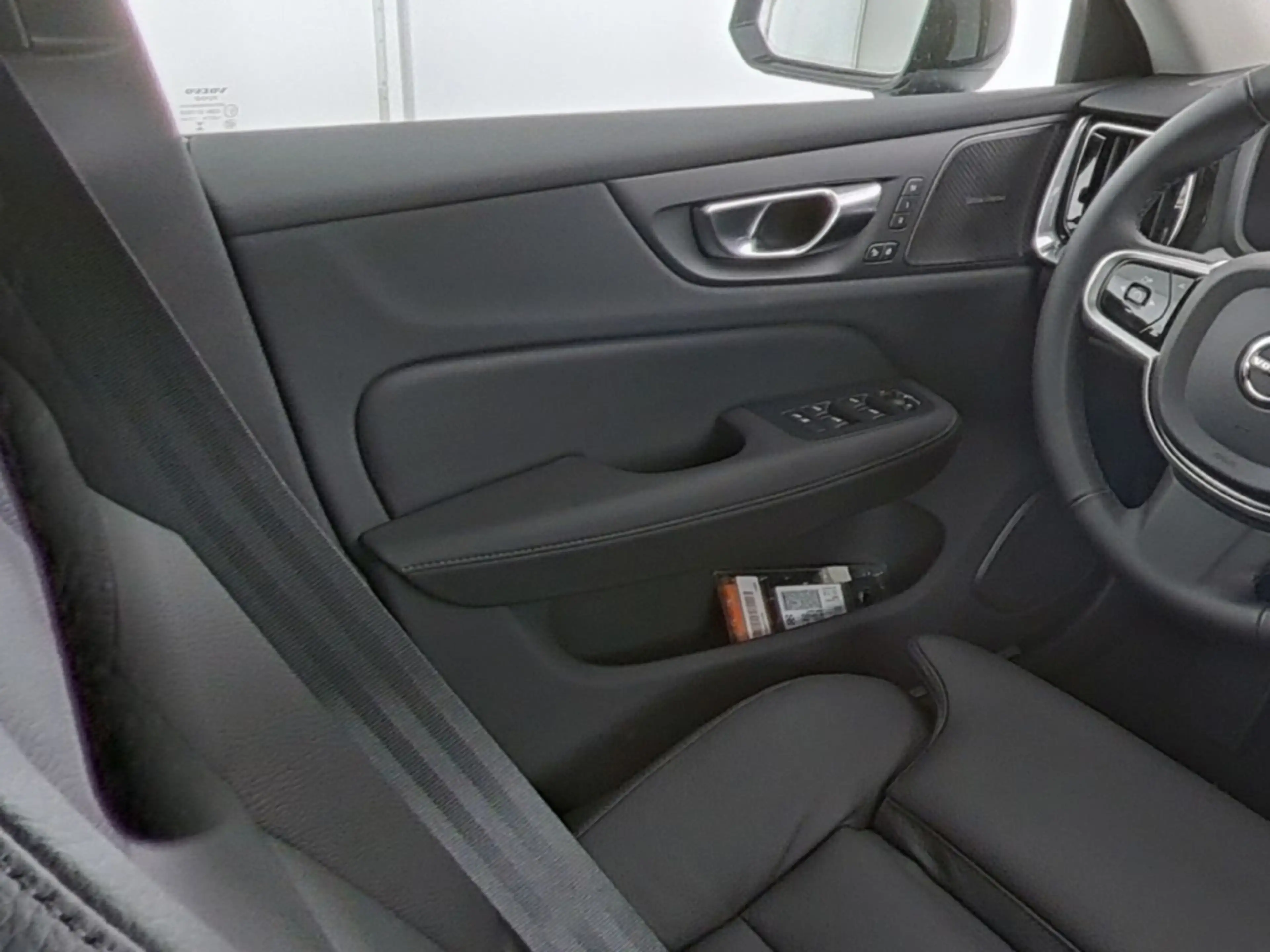 Volvo V60 B4 Plus Dark HUD Digitales Cockpit Memory Sitze So — photo 12