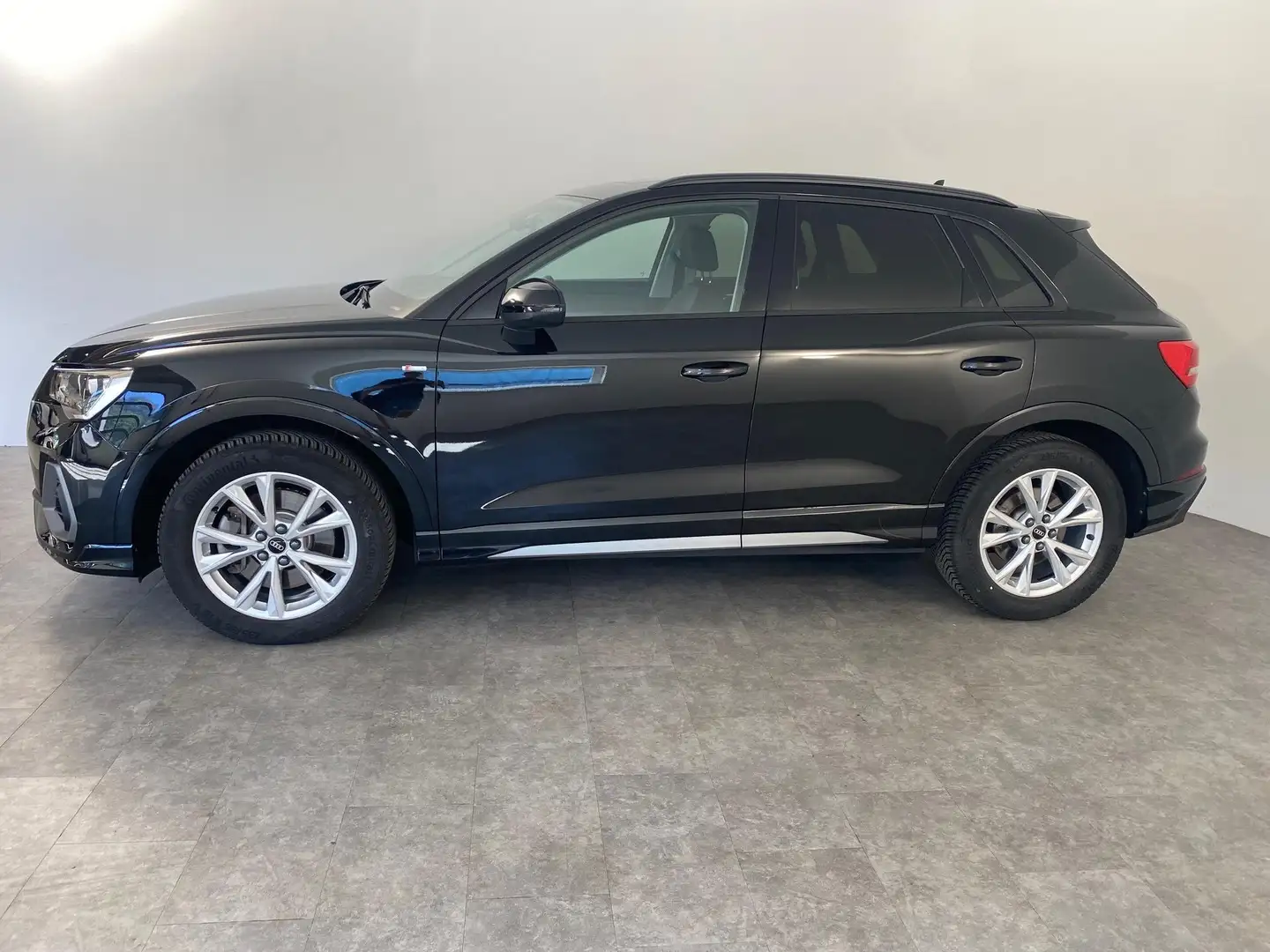 Audi Q3 40 2.0 TFSI quattro S Line LED*NAVI*PANORAMA 14... Schwarz - 2