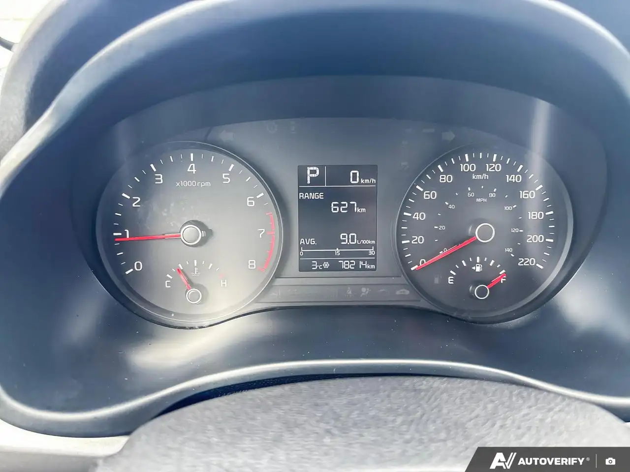 Kia Rio снимка Kia Rio