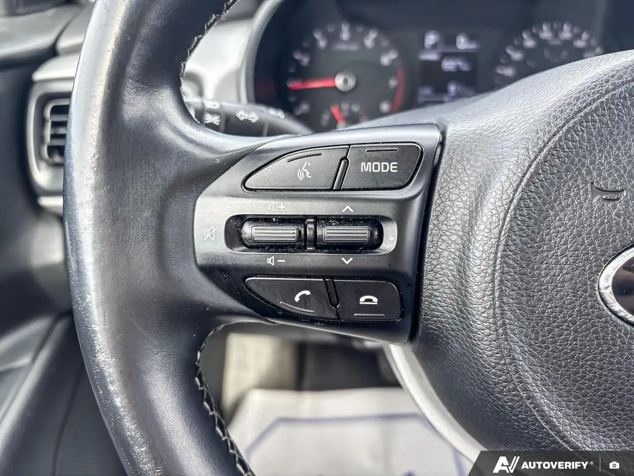 Kia Rio снимка Kia Rio
