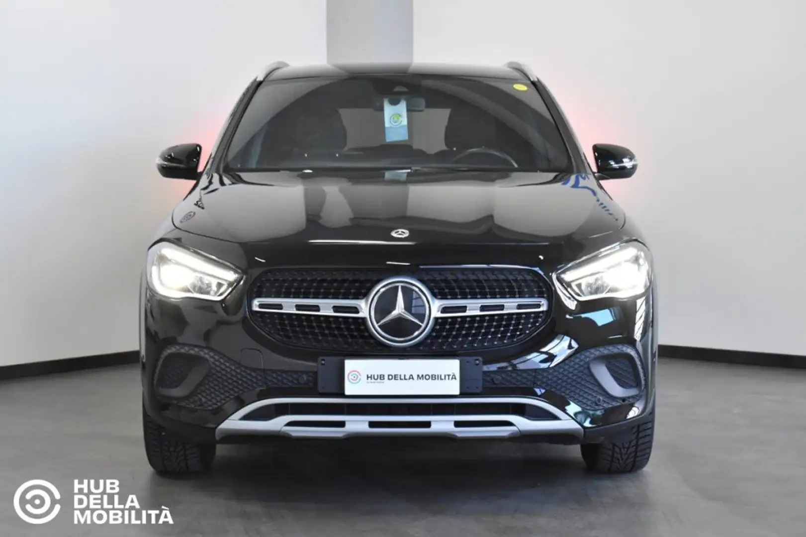 Mercedes-Benz GLA 200 d Automatic 4Matic Sport Nero - 1