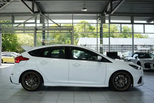 Ford Focus view 7
