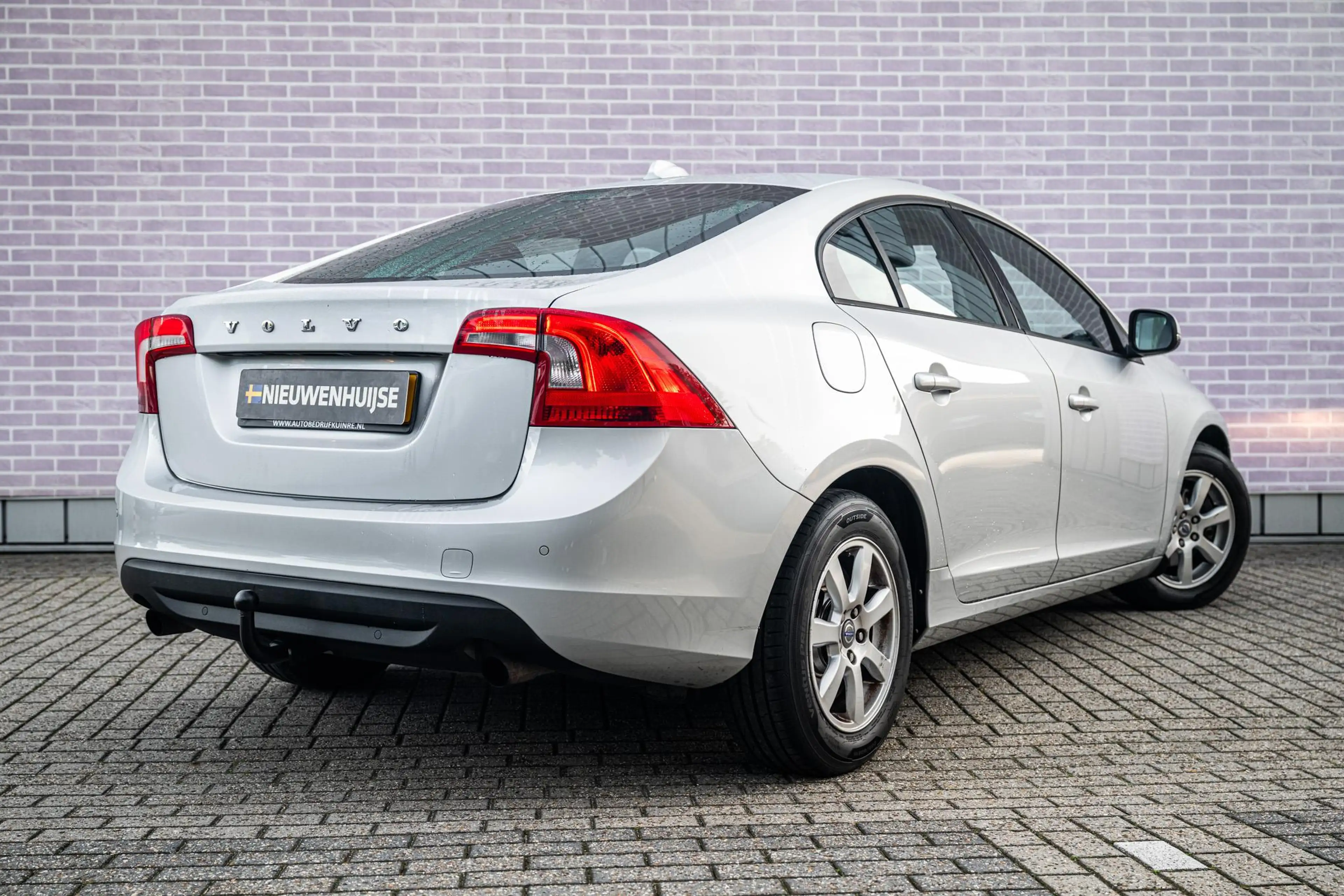 Volvo S60 1.6 T3 Kinetic | Trekhaak | RTI Navigatie | High P — photo 2