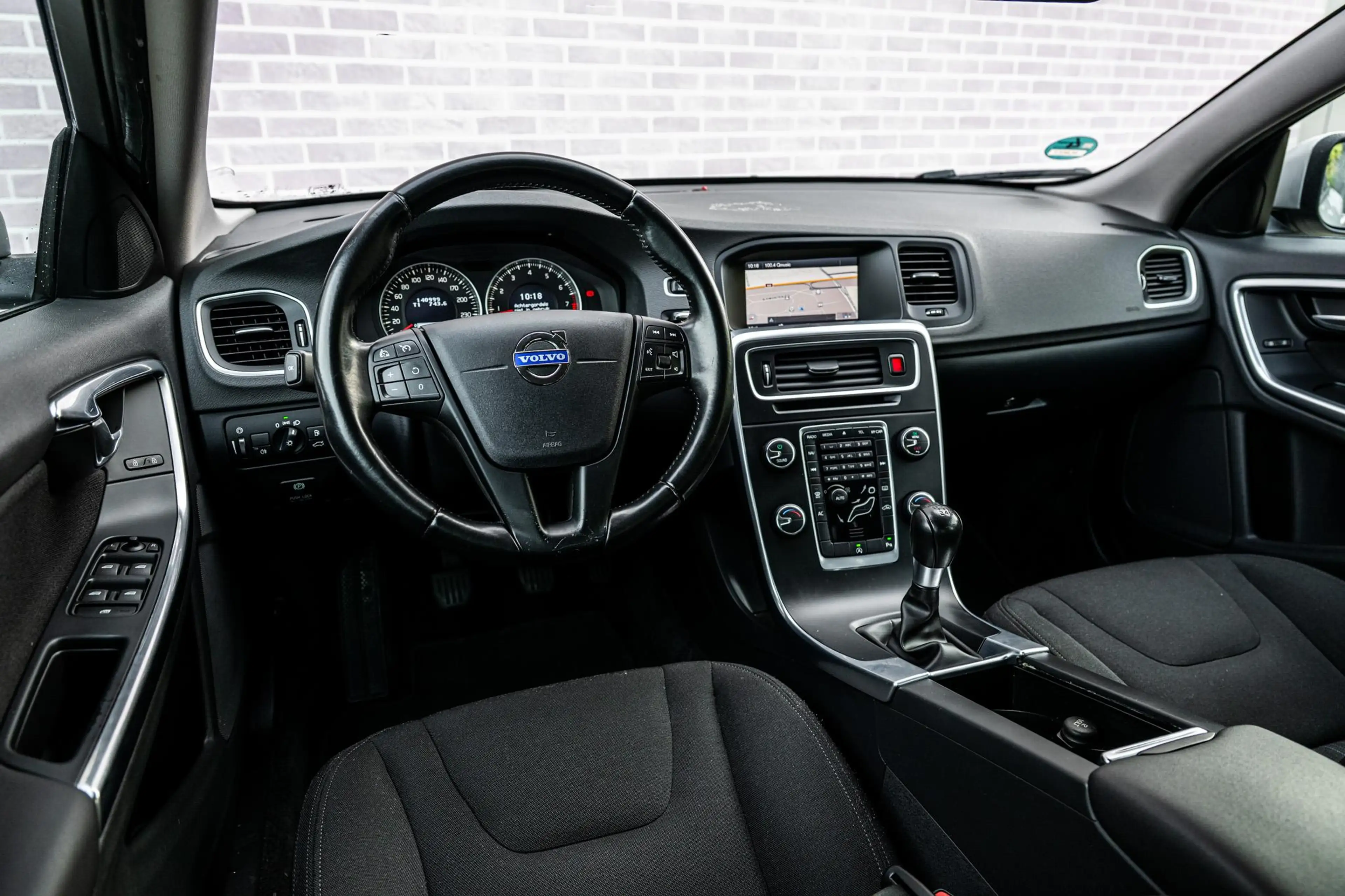 Volvo S60 1.6 T3 Kinetic | Trekhaak | RTI Navigatie | High P — photo 10