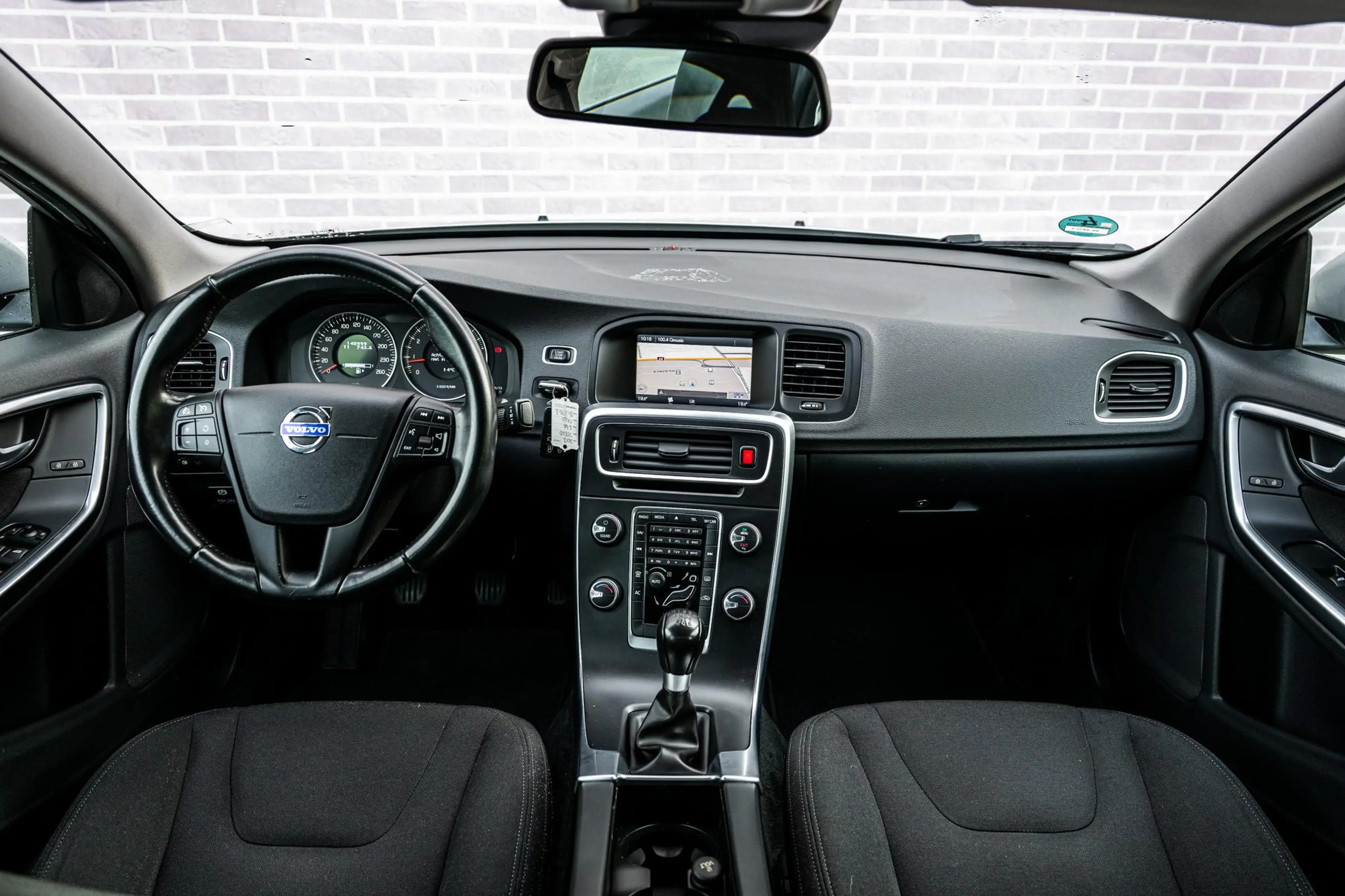 Volvo S60 1.6 T3 Kinetic | Trekhaak | RTI Navigatie | High P — photo 5