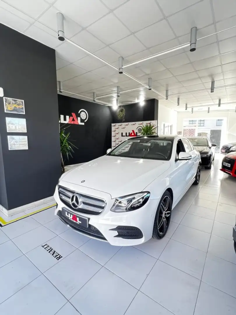 Mercedes-Benz E 220 220d 4Matic 9G-Tronic 194 Blanco - 1