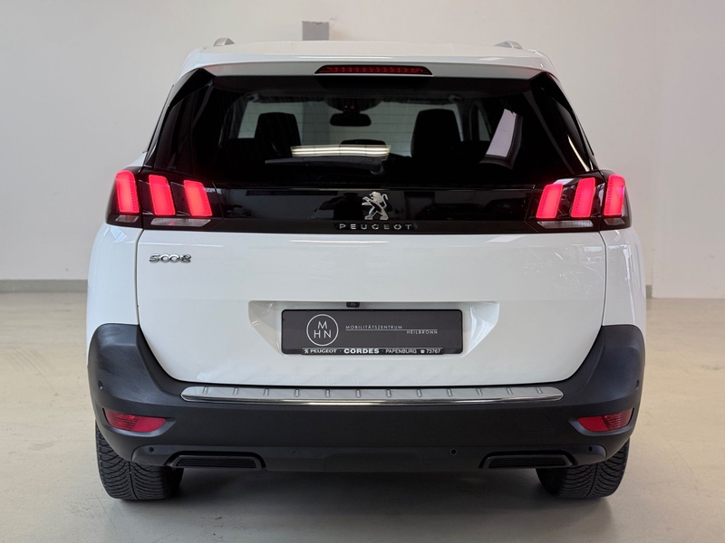 Peugeot 5008 Allure 2.0 HDI 7-SITZER*360°*SPUR*TEMP*TOTW — photo 11