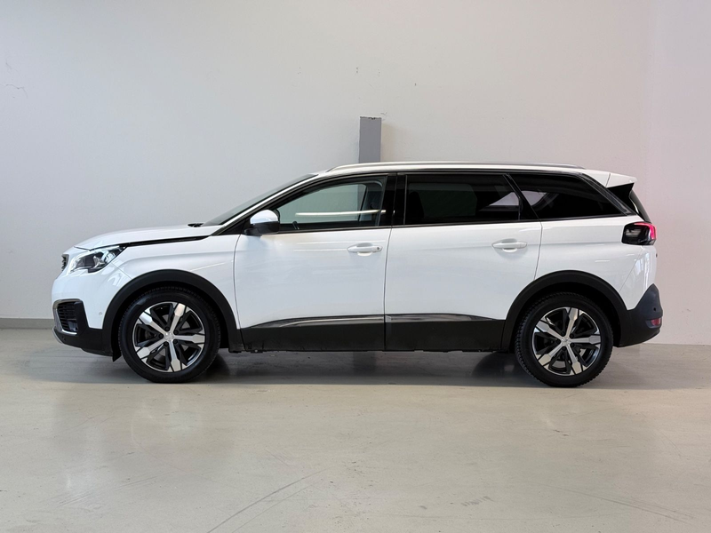 Peugeot 5008 Allure 2.0 HDI 7-SITZER*360°*SPUR*TEMP*TOTW — photo 5