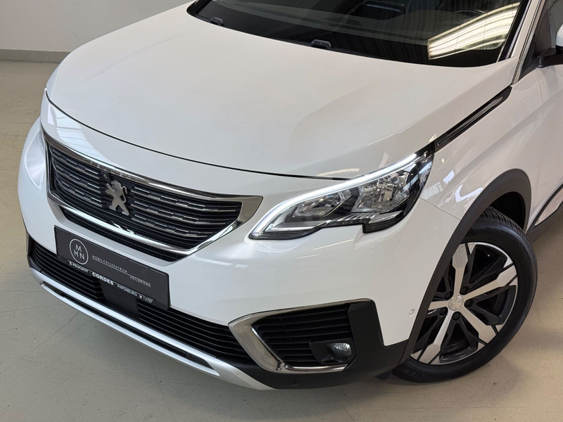 Peugeot 5008 Allure 2.0 HDI 7-SITZER*360°*SPUR*TEMP*TOTW — photo 4