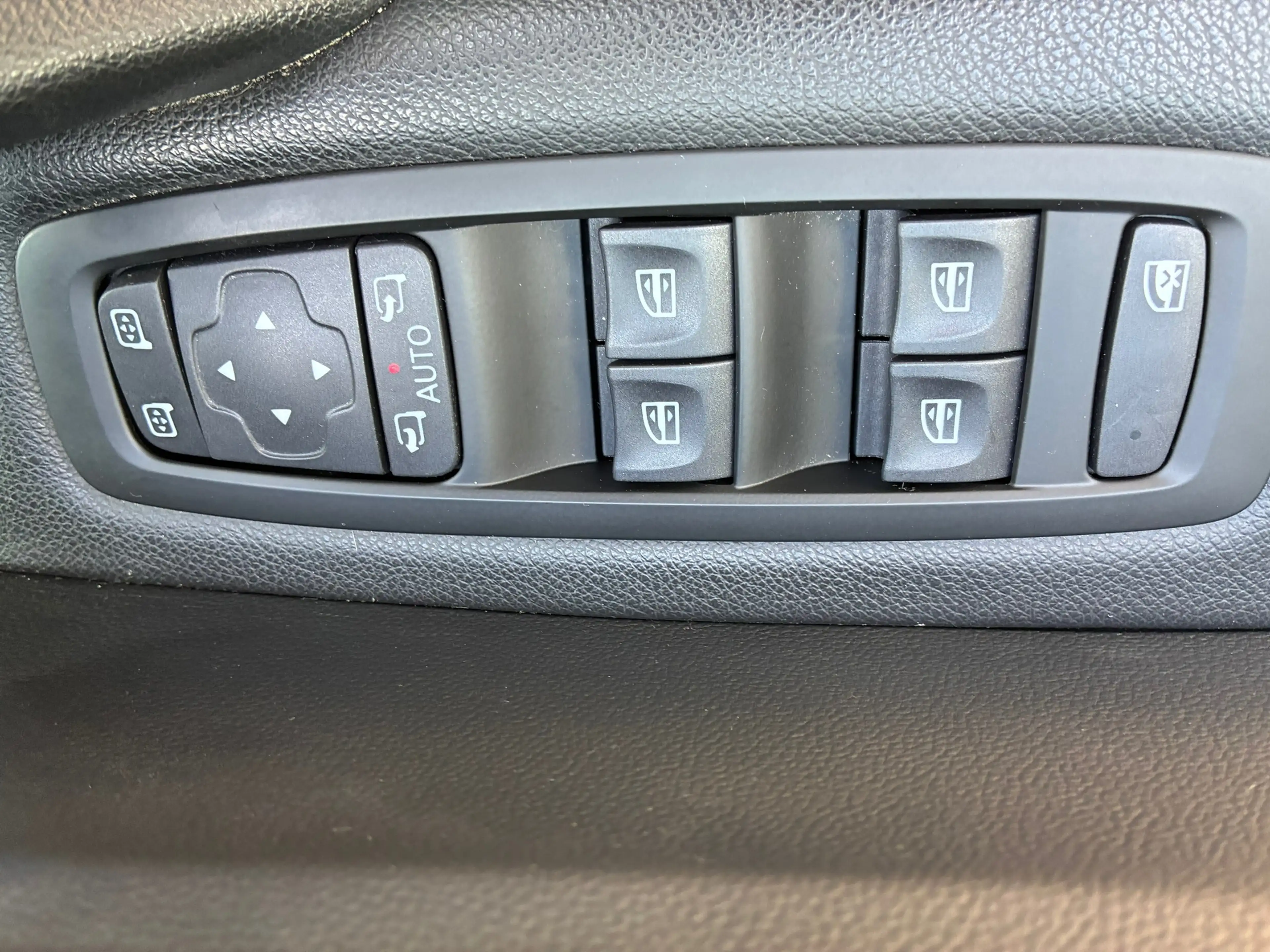 Renault Kadjar 1.3 TCe Limited — photo 8