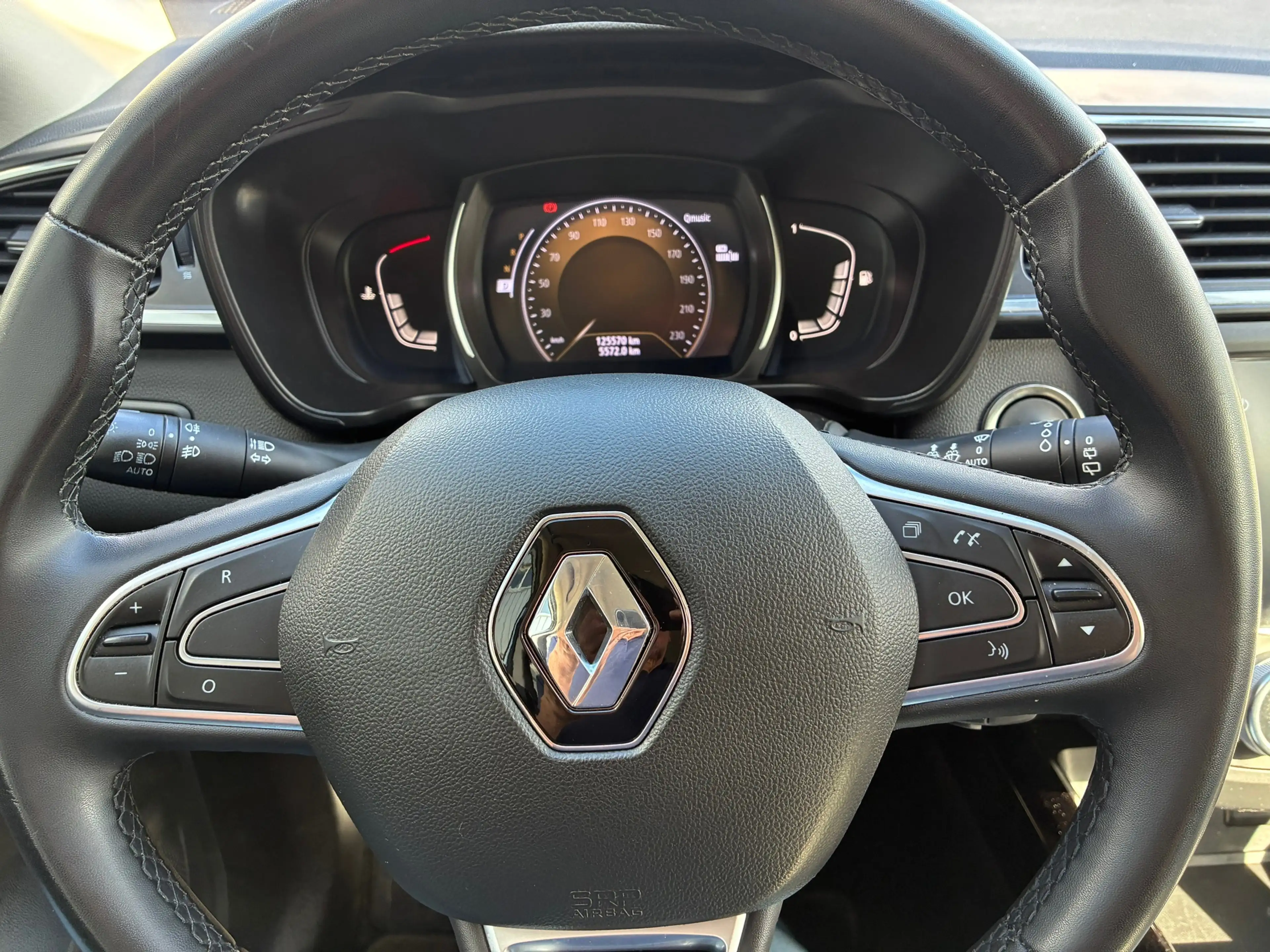 Renault Kadjar 1.3 TCe Limited — photo 11