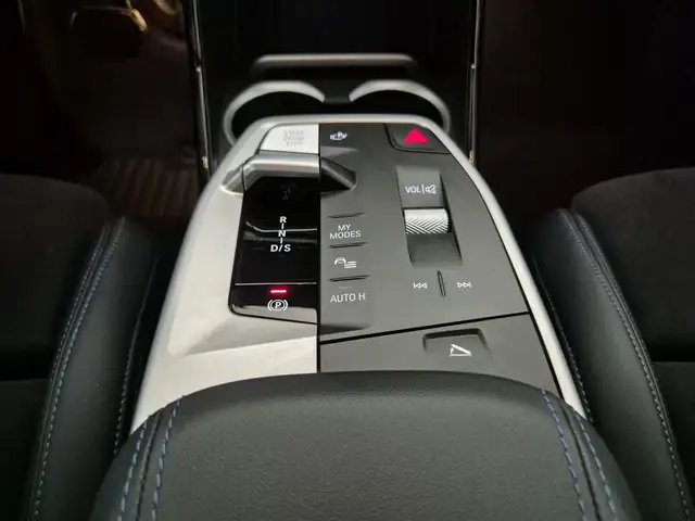 BMW X1 view 11