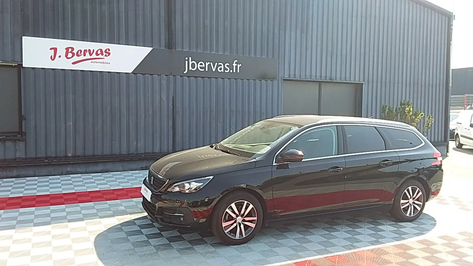 Peugeot BlueHDi 130ch S&S Allure Negru - 1