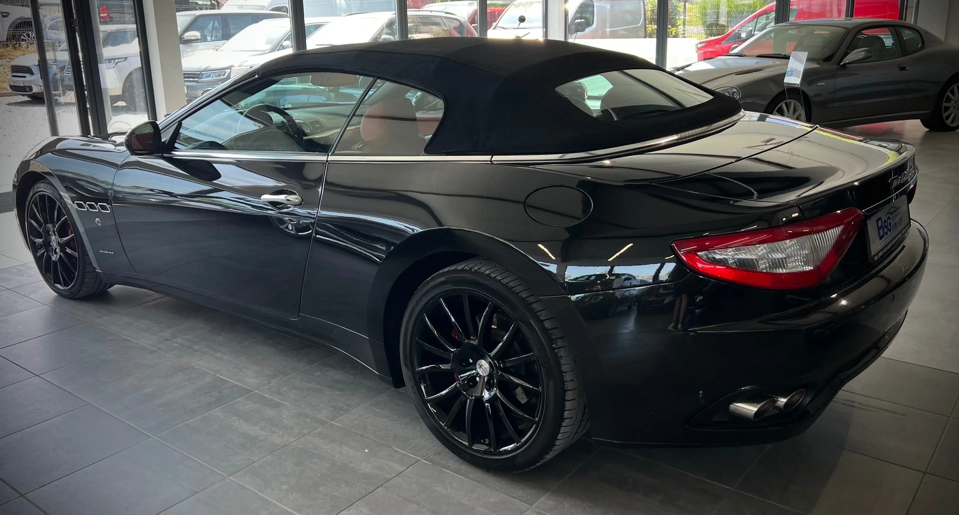 Maserati GranCabrio Grancabrio 4.7i V8 Automatic *** 100% BELGE *** — photo 5
