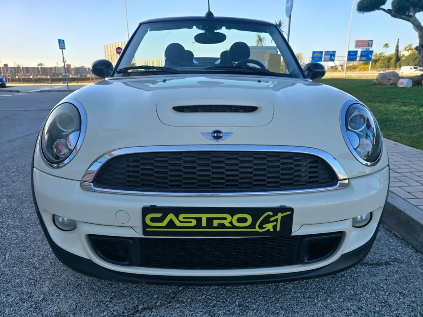 MINI Cooper S Cabrio Aut. Blanco - 2