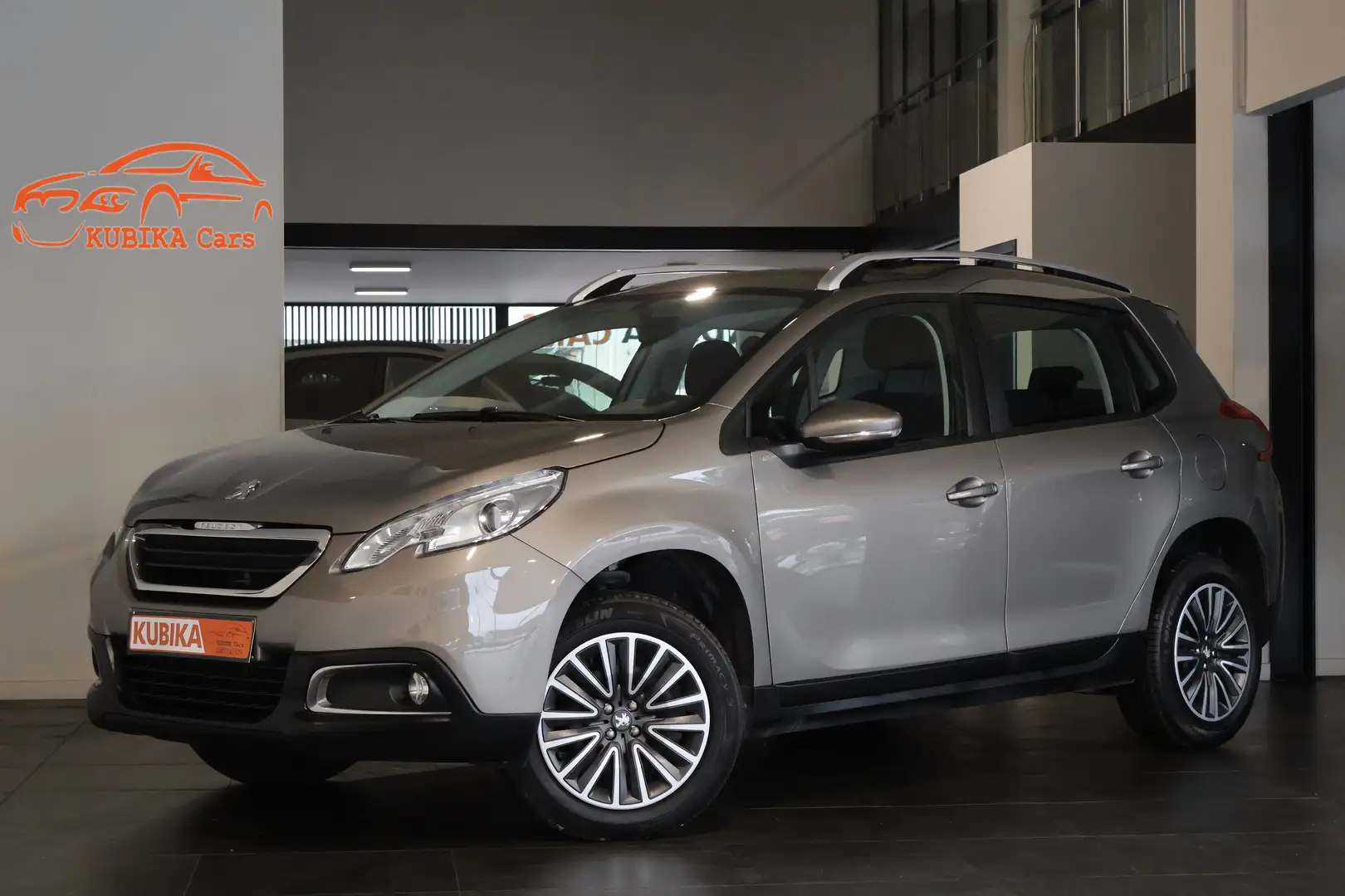 Peugeot 2008 1.2i PureTech Navi CruiseC Airco Garantie* Beige - 1