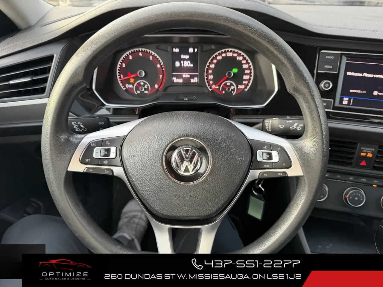 Volkswagen Jetta снимка Volkswagen Jetta