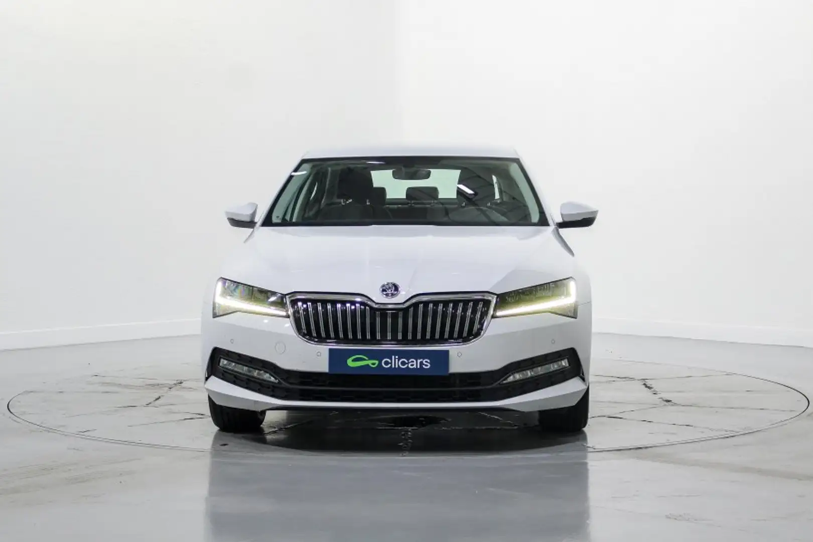 Skoda Superb 2.0TDI AdBlue Ambition 110kW Blanco - 2