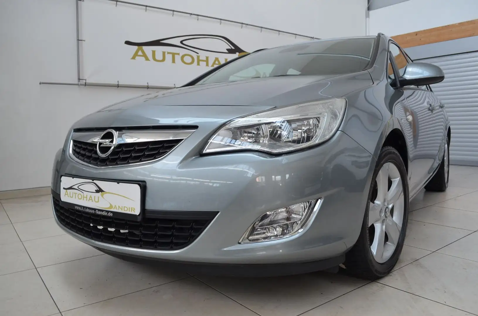 Opel Astra J Sports Tourer Edition ~Klimatr.~MFL~PDC Argento - 1