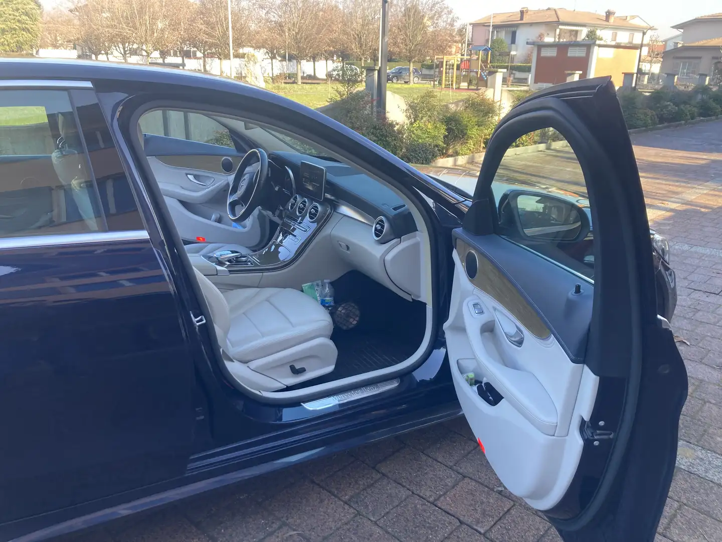 Mercedes-Benz C 250 d (bt) Premium 4matic auto - 2