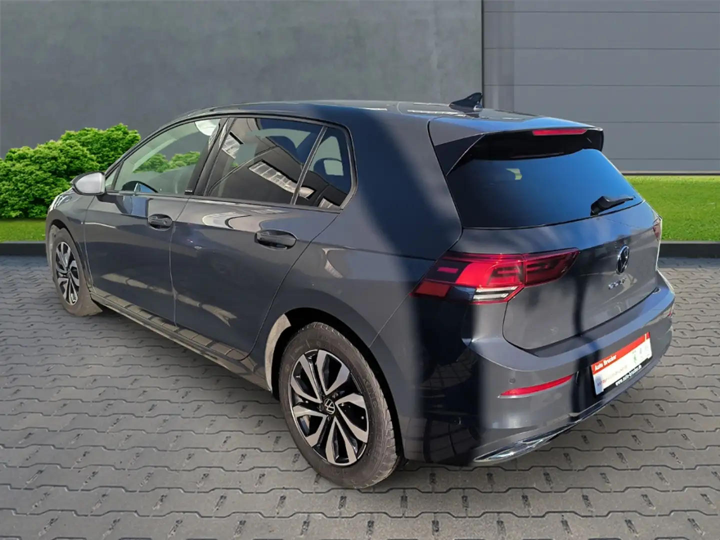 Volkswagen Golf VIII Active 2.0 TDI+Alufelgen+Navi+Klimaautomatik Grau - 2