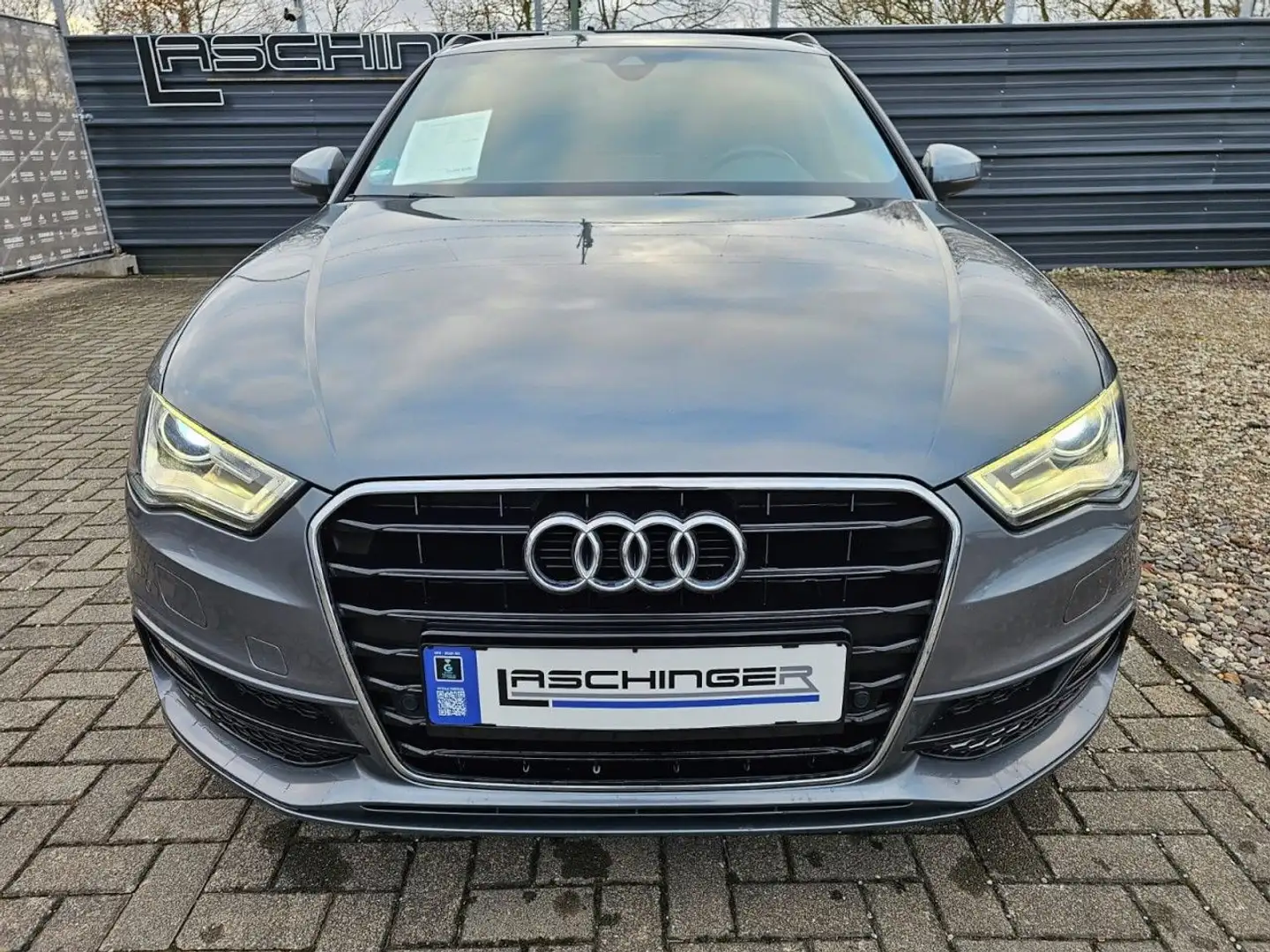 Audi A3 S-LINE SPORTPAKET LEDER NAVI XENON SHZ SPORTF Grau - 2