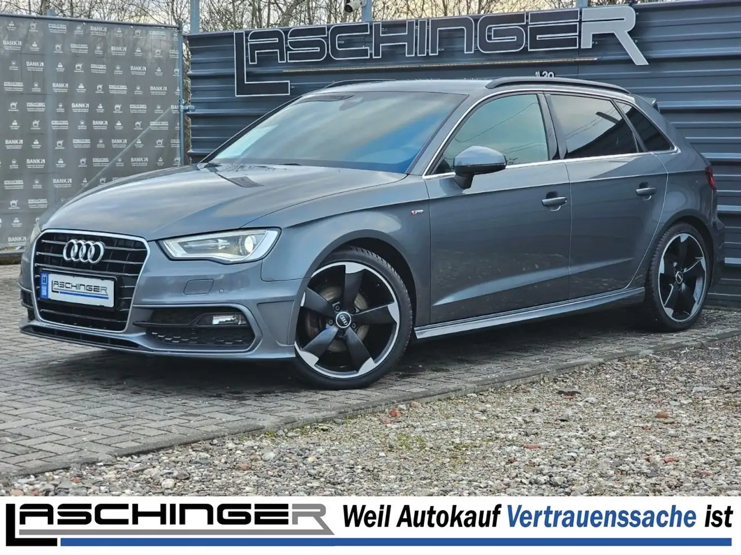 Audi A3 S-LINE SPORTPAKET LEDER NAVI XENON SHZ SPORTF Grau - 1