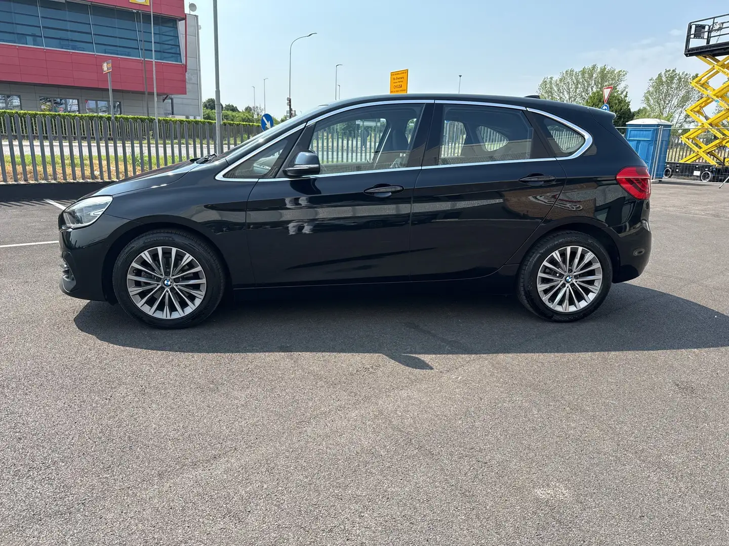 BMW 216 216d Active Tourer Sport - 2