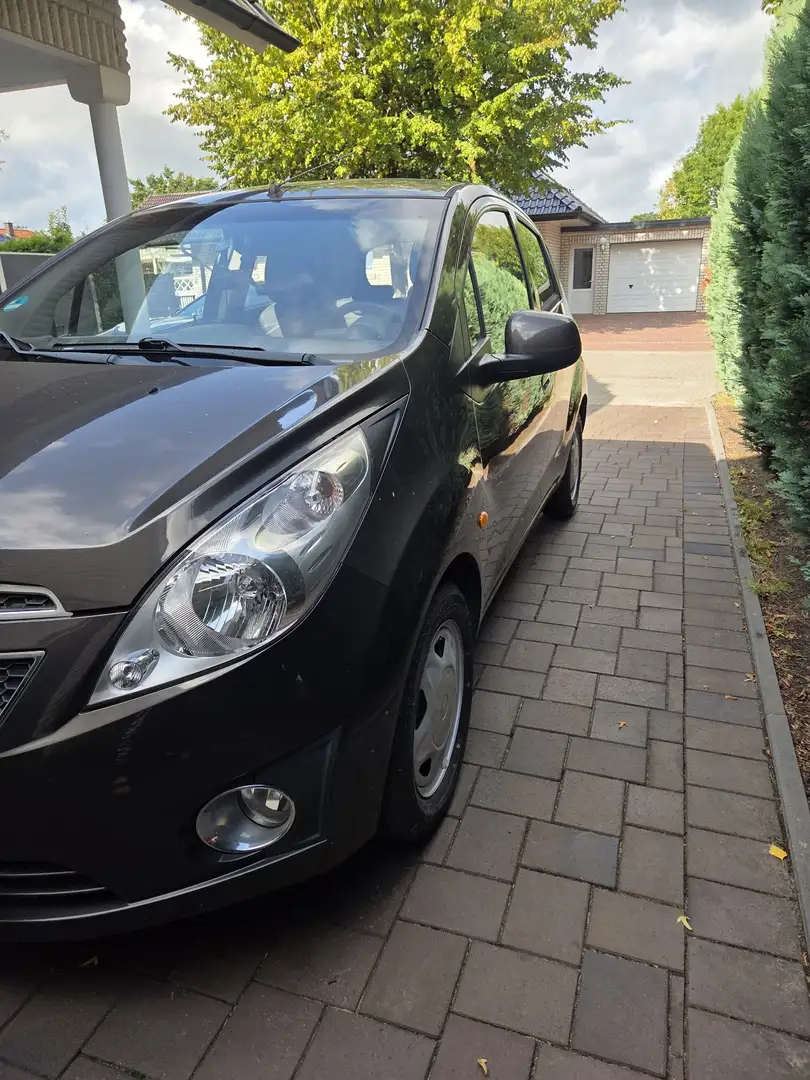 Chevrolet Spark LS Beige - 2