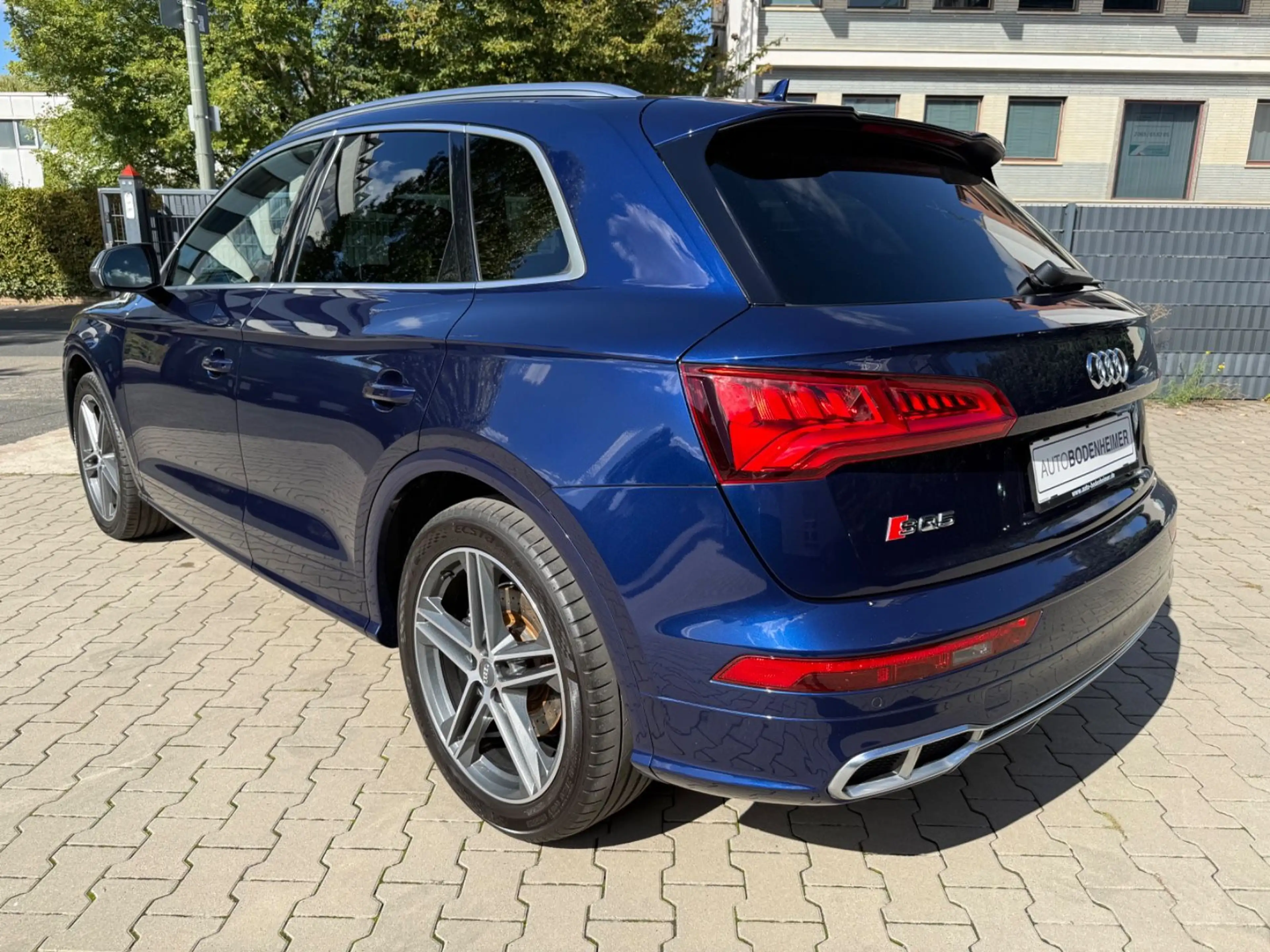 Audi SQ5 3.0 TDI quattro S-Line Matrix-LED 1.Hd 95tkm — photo 4
