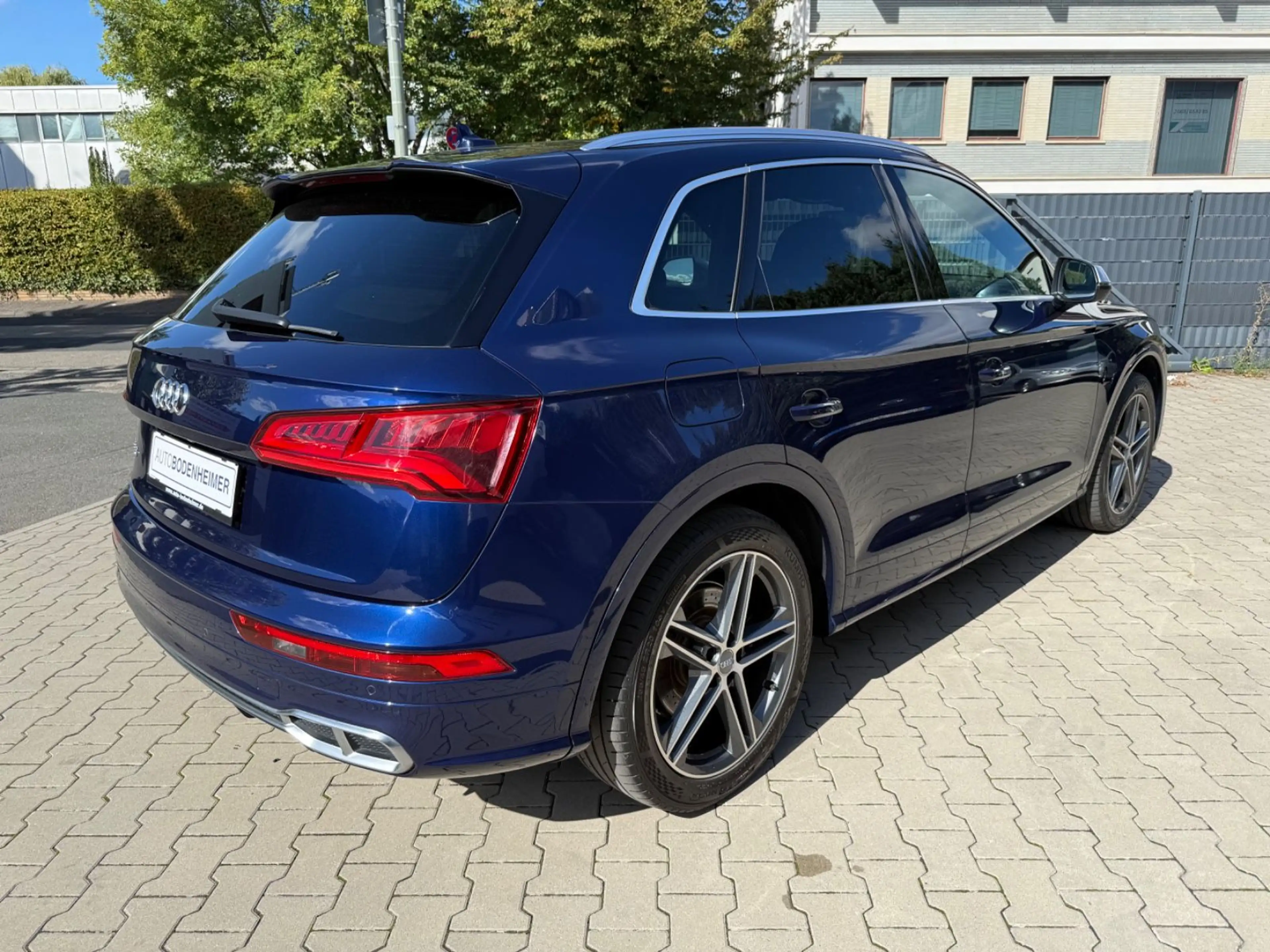 Audi SQ5 3.0 TDI quattro S-Line Matrix-LED 1.Hd 95tkm — photo 8
