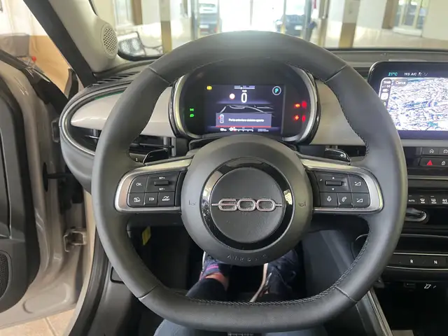 Fiat 600 view 10