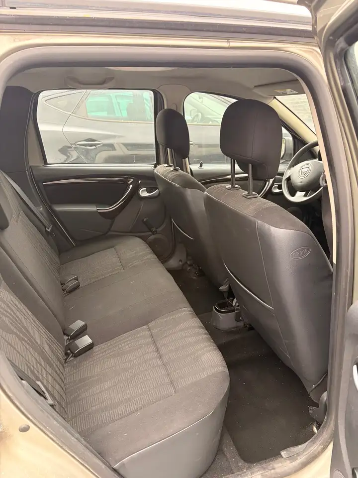 Dacia Duster — photo 4