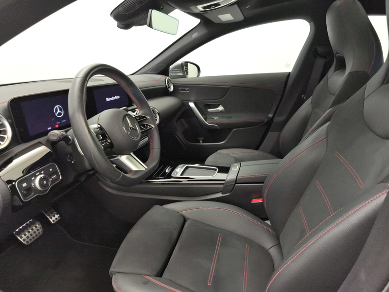 Mercedes-Benz CLA 250 CLA 250 e SB AMG Advanced+ Distro Pano AHK Ambiente — photo 12