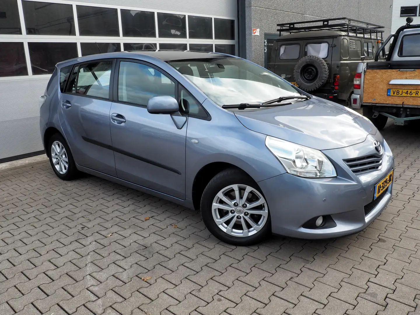 Toyota Verso 1.8 16v Business CLIMA STAND K. PANOD. CAMERA. Bleu - 1