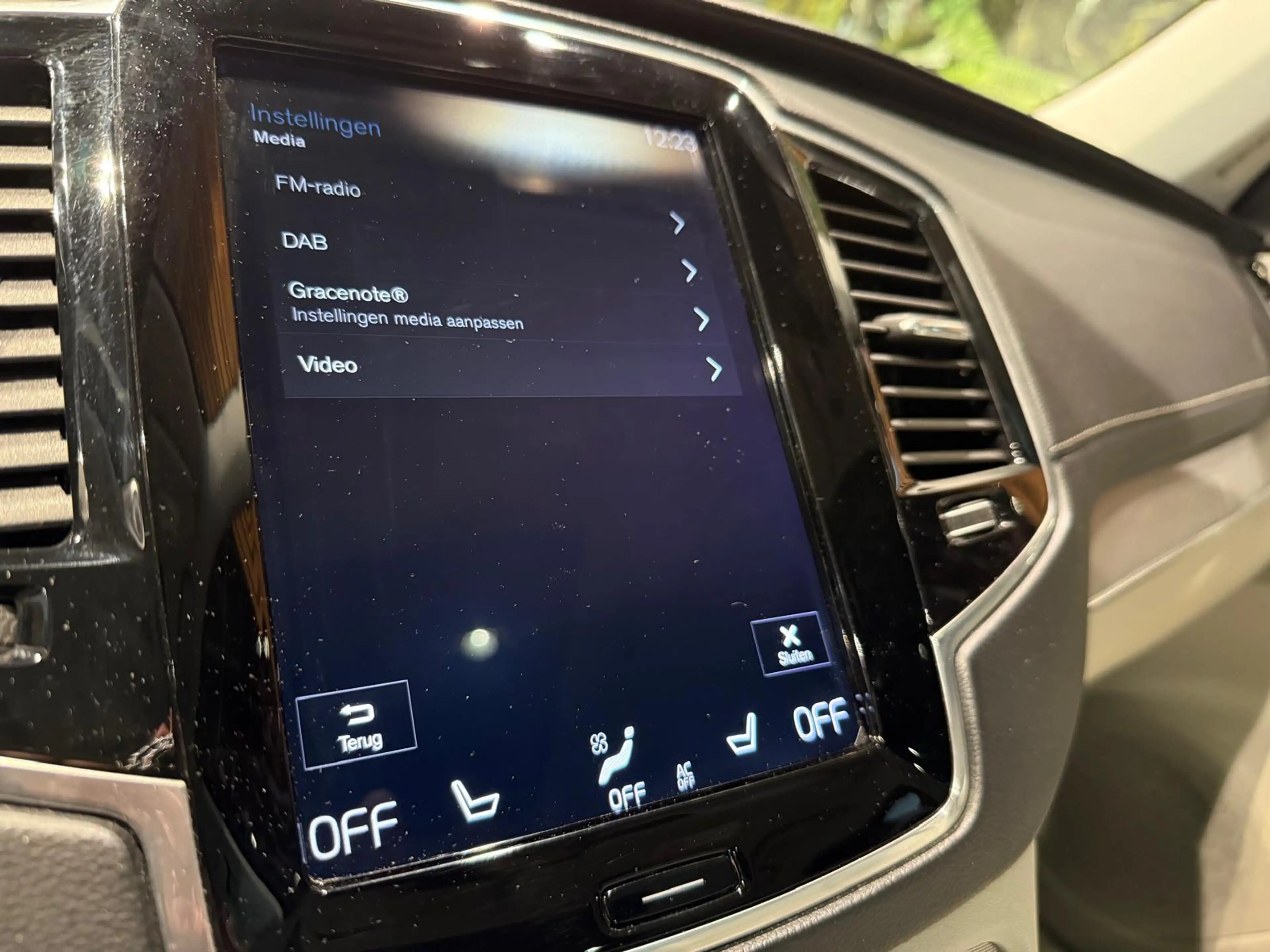 Volvo XC90 2.0 T8 Twin Engine AWD Inscription Panoschuifdak t — photo 21