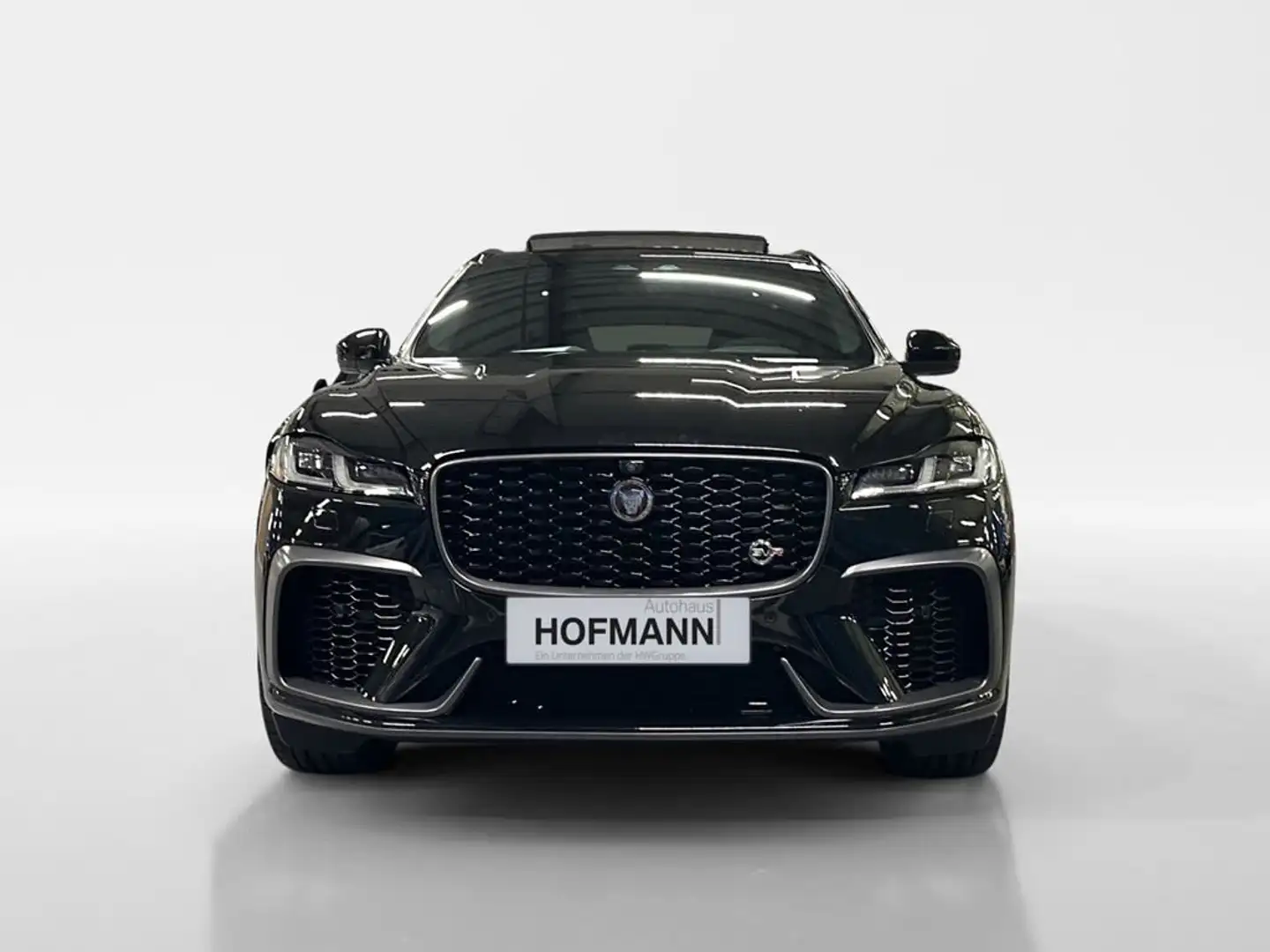 Jaguar F-Pace SVR Schwarz - 2