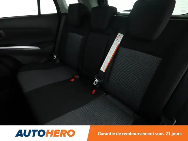 Suzuki S-Cross view 14